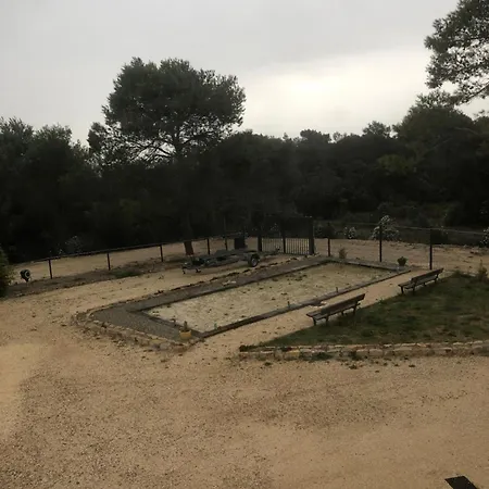 Garrigue Vila Nîmes