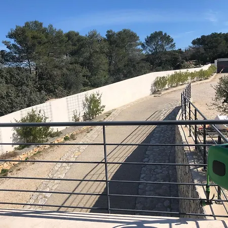 Garrigue Вилла *